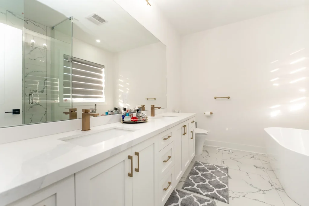 Harrow Street custom home in Mississauga by GrandBuild Homes