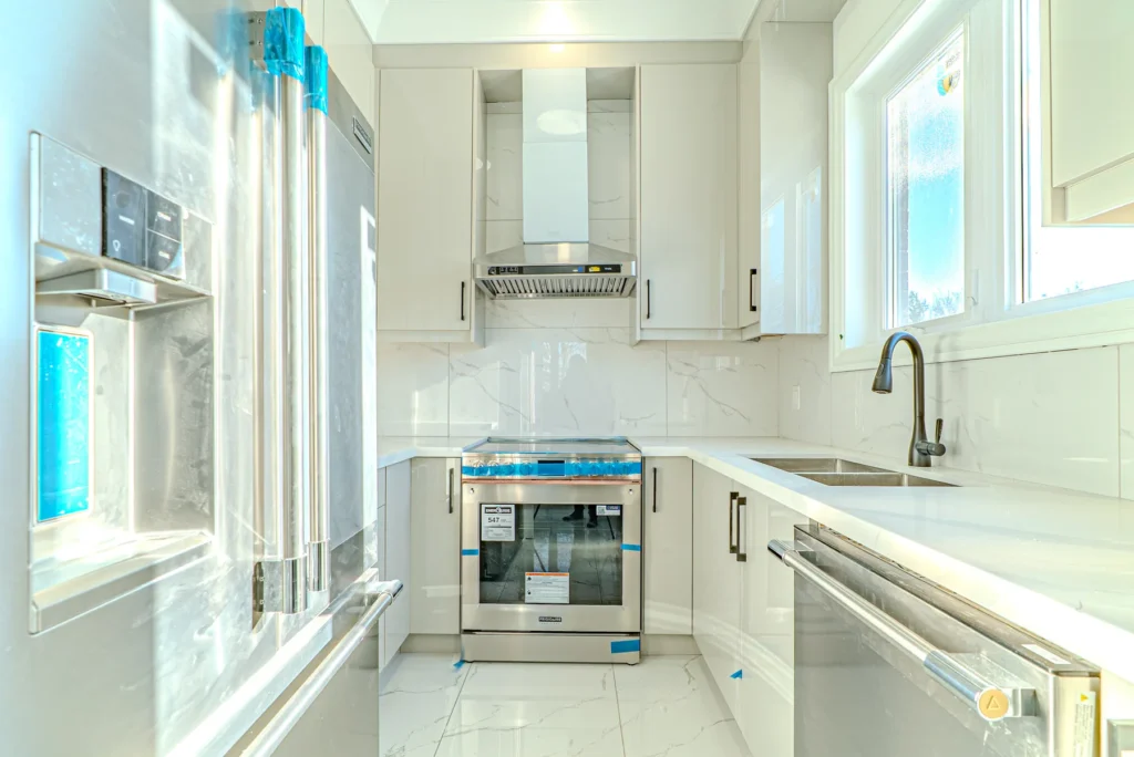 Michaud custom home in Mississauga by GrandBuild Homes