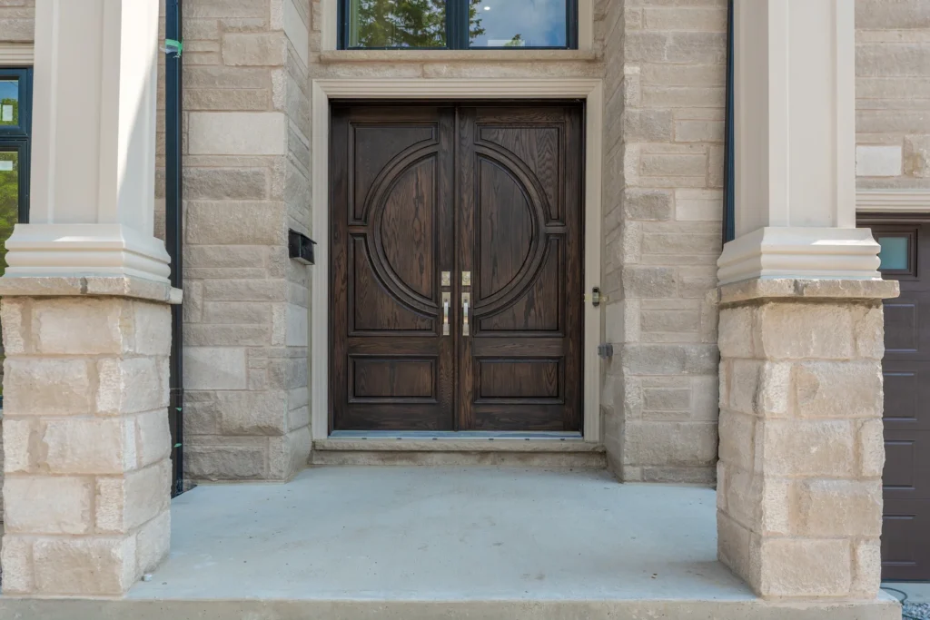 Palgrave custom home in Mississauga by GrandBuild Homes